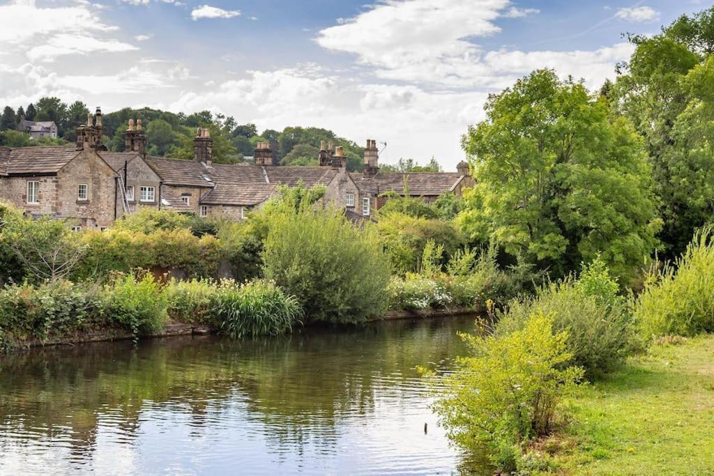 The Artists Loft - A Superb Cottage Sensitively Converted From A Grade II Listed 17Th Century Building Bakewell Exteriér fotografie