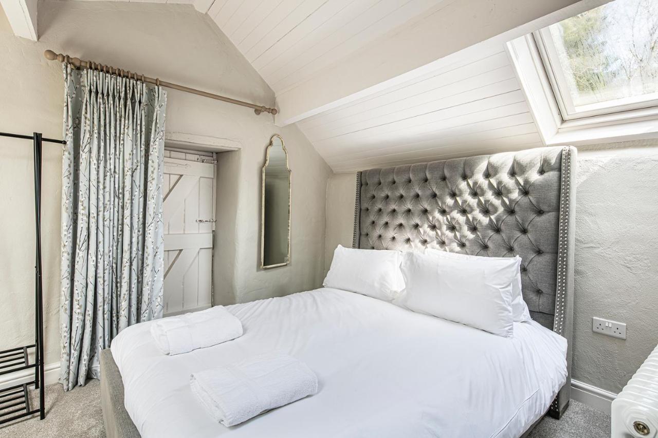The Artists Loft - A Superb Cottage Sensitively Converted From A Grade II Listed 17Th Century Building Bakewell Exteriér fotografie